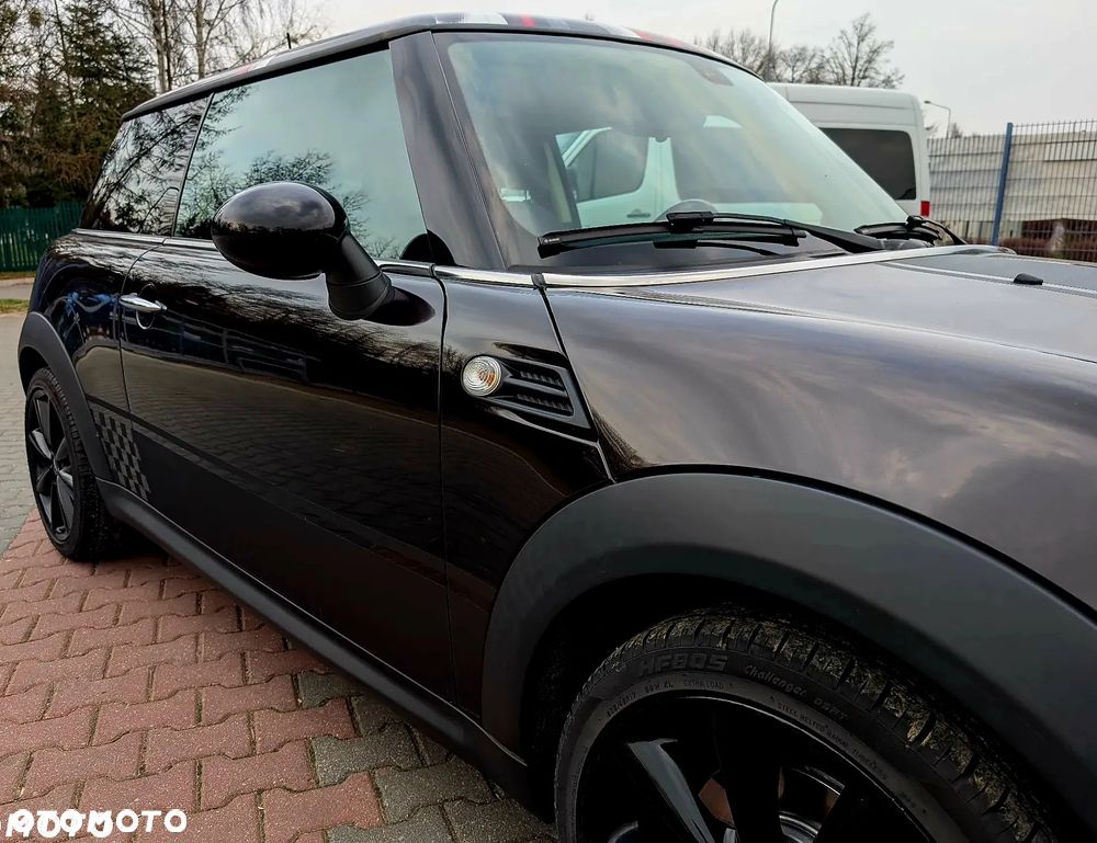 MINI Cooper Standard - 12