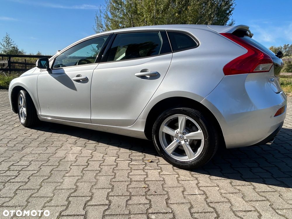 Volvo V40 - 11