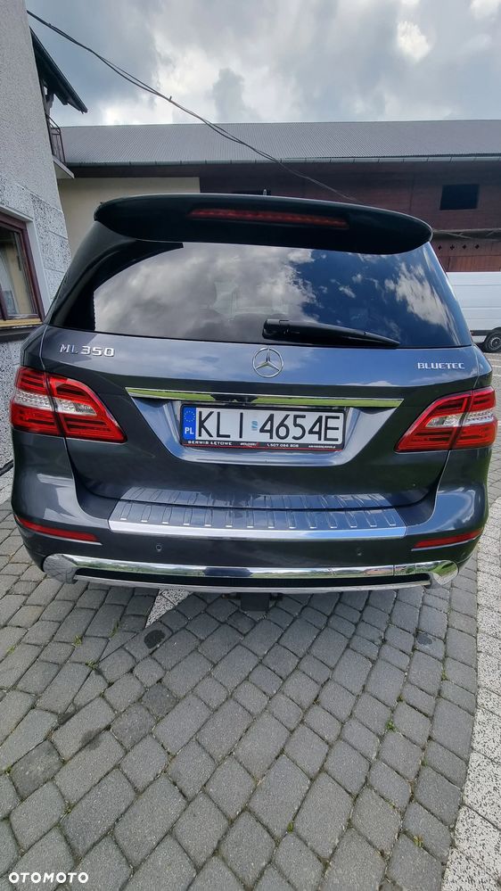 Mercedes-Benz ML - 6