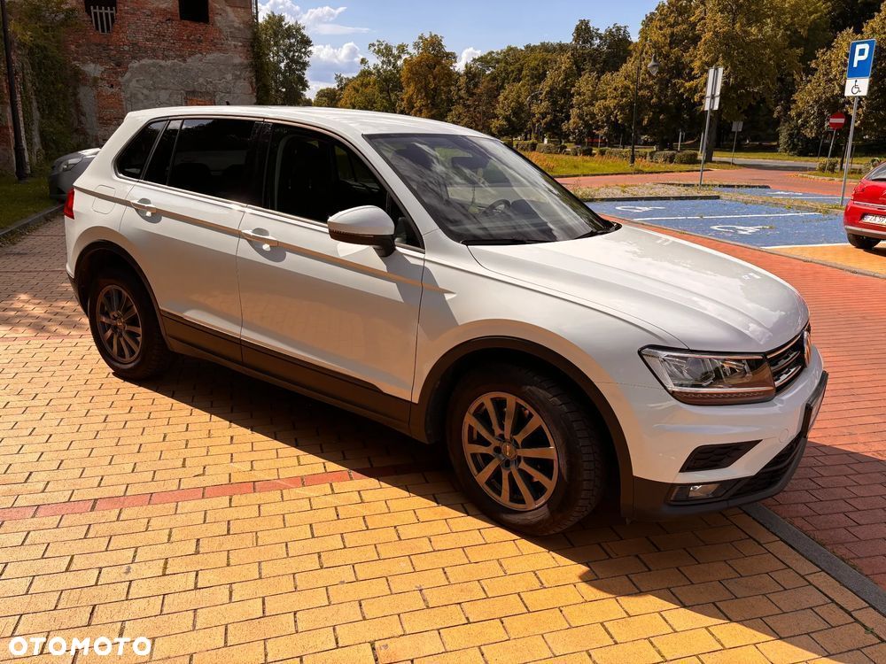 Volkswagen Tiguan - 2
