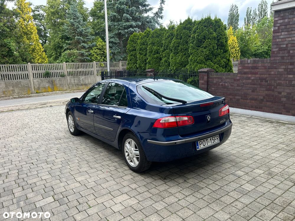 Renault Laguna - 4