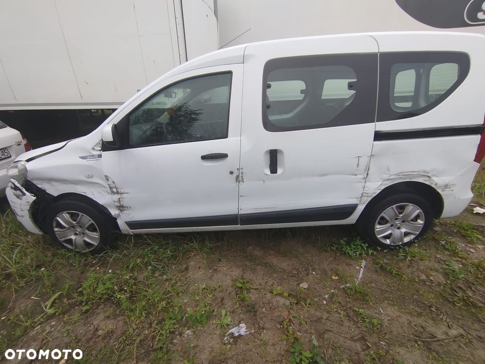 Dacia Dokker 1.5 dCi Stepway - 11