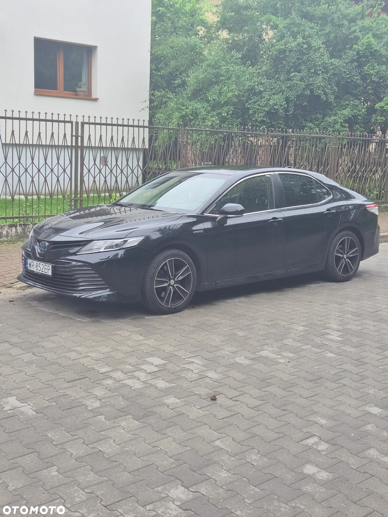 Toyota Camry - 13