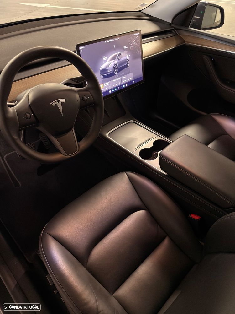 Tesla Model Y Tração Traseira - 7
