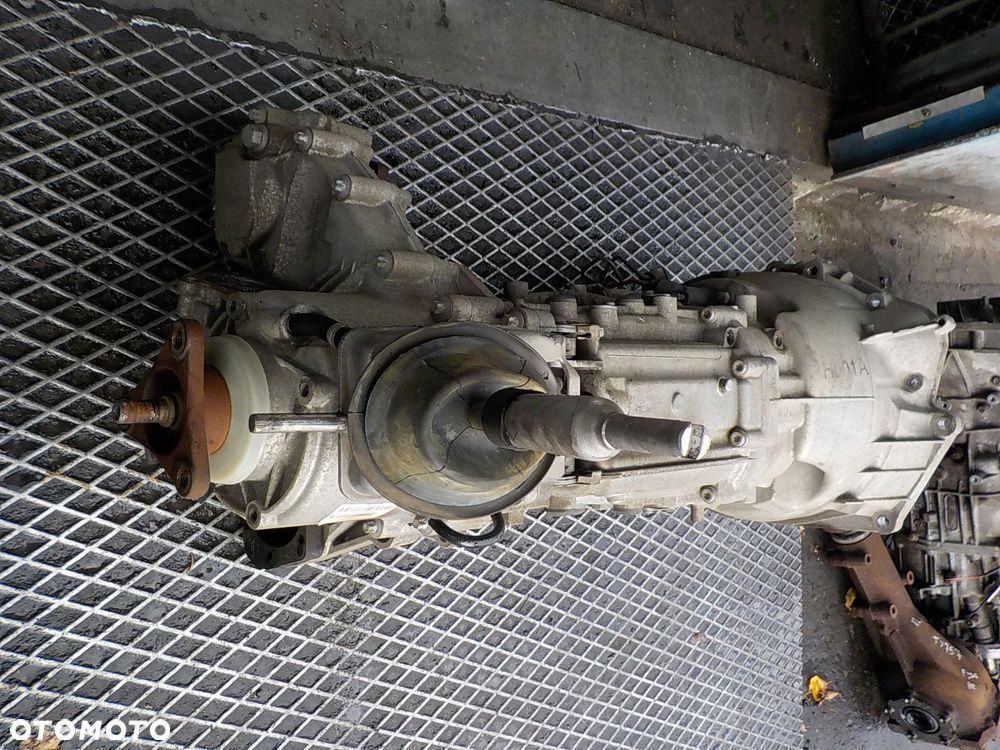 BMW E83 2.5 SKRZYNIA BIEGÓW 7526278-07 - 4