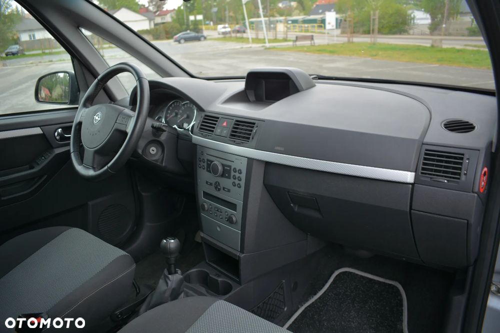 Opel Meriva - 21