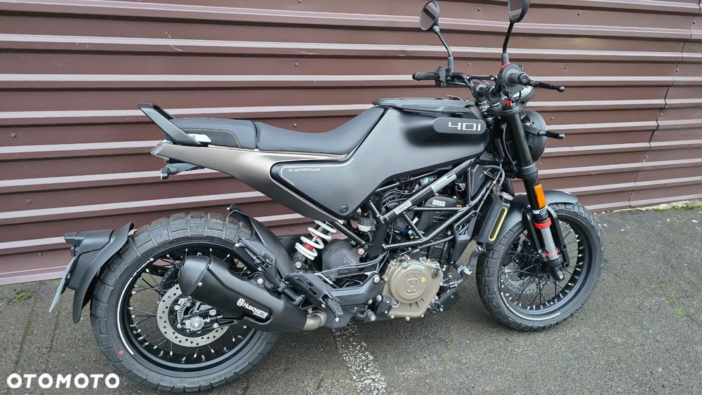 Husqvarna Svartpilen - 10