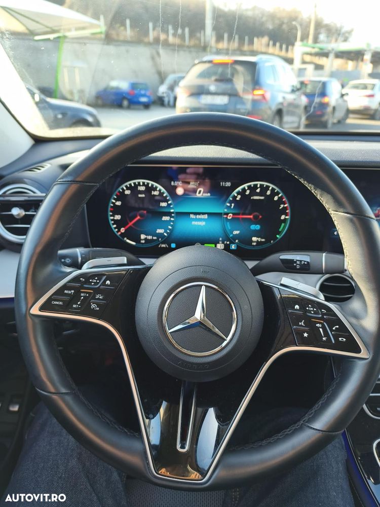 Mercedes-Benz E 300 Aut. - 16