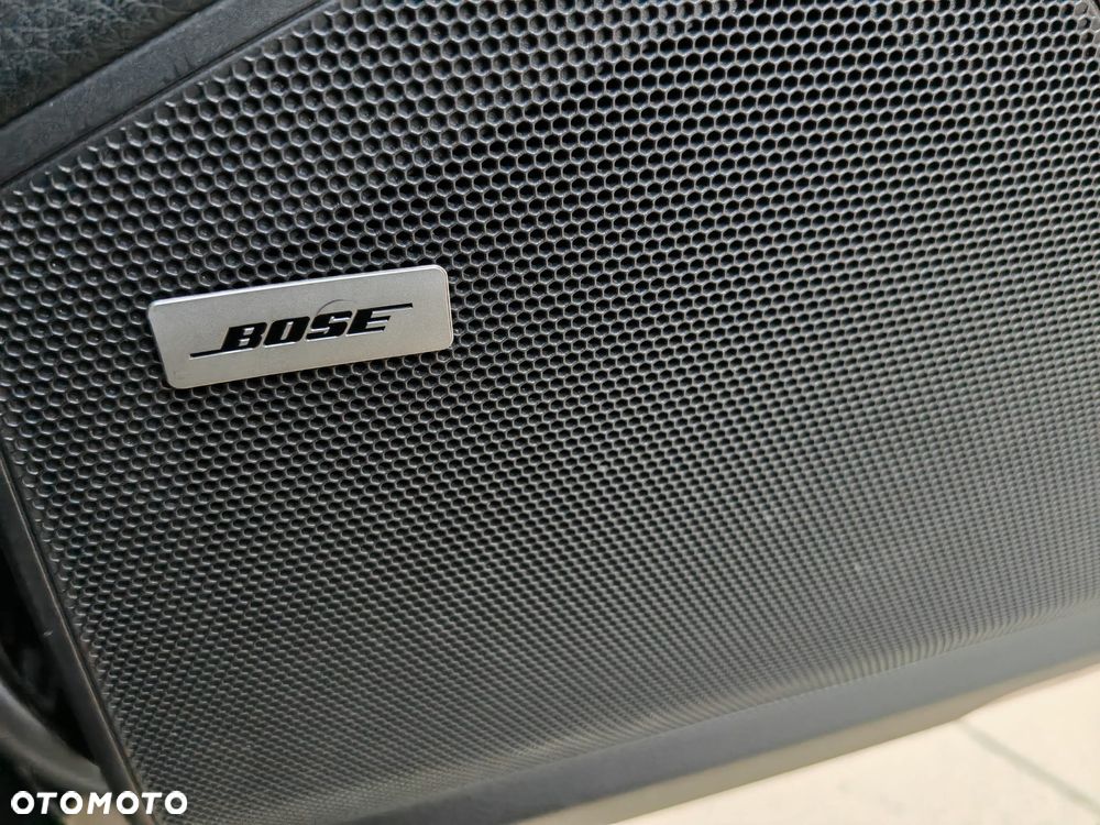 Porsche Cayenne Platinum Edition - 13