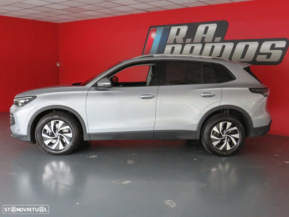 VW Tiguan 2.0 TDI Urban DSG - 9