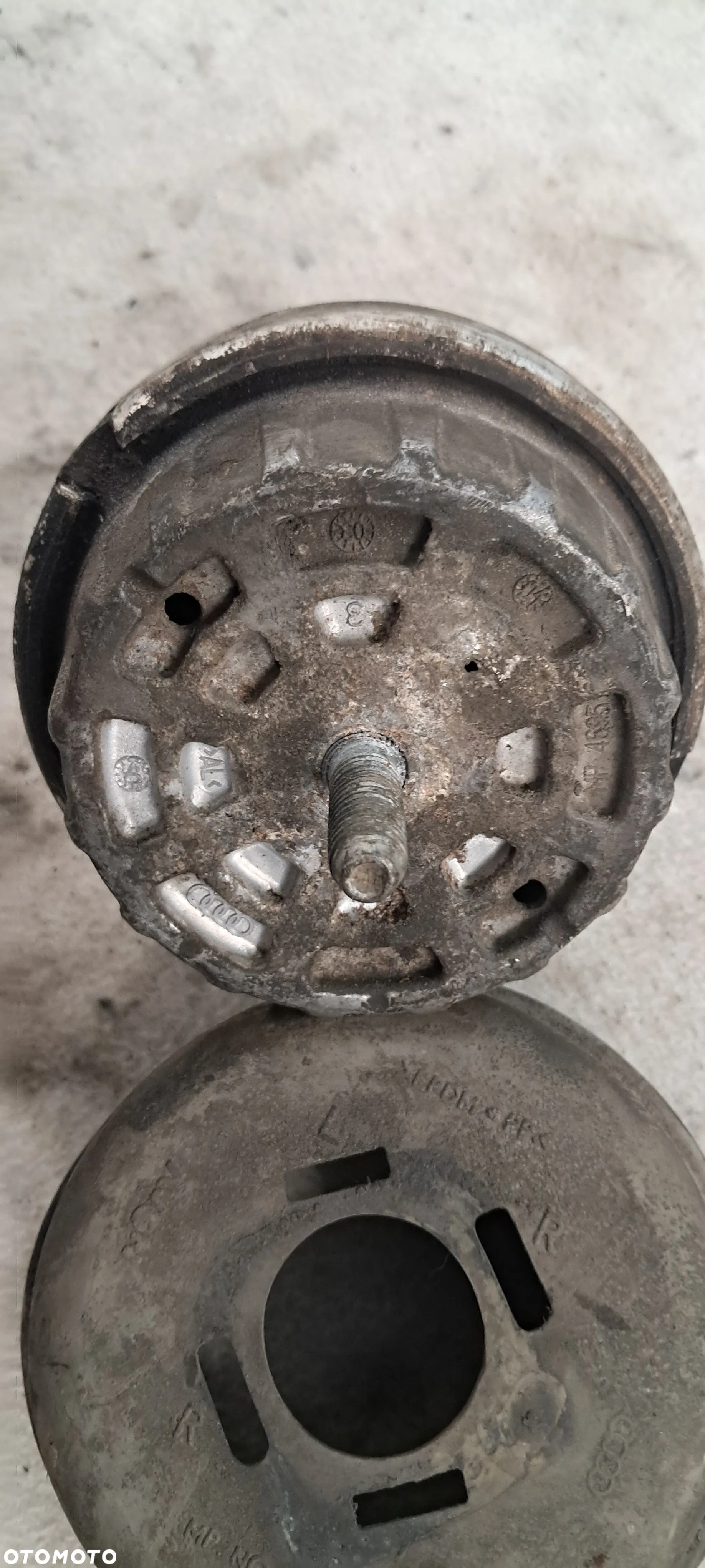 Poduszka Silnika Audi A6 C6 4F0199379C - 7