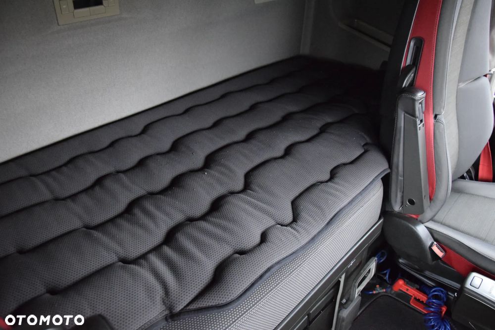 Volvo FH500 / HYDRAULIKA / EURO 6 / ACC / LEDY / ALUFELGI / SERWISOWANY / SPROWADZONY - 34