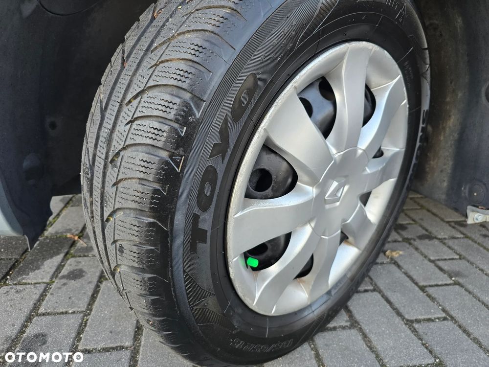 Renault Kangoo 1.6 8V Happy Family - 24