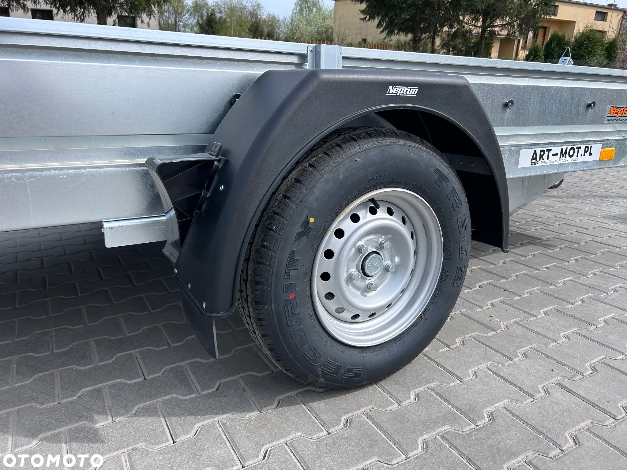 Neptun N18-380 m18 / DOSTAWA / 1800kg / UCHYLNA MECHANICZNIE / NAJAZD /GN226 - 13