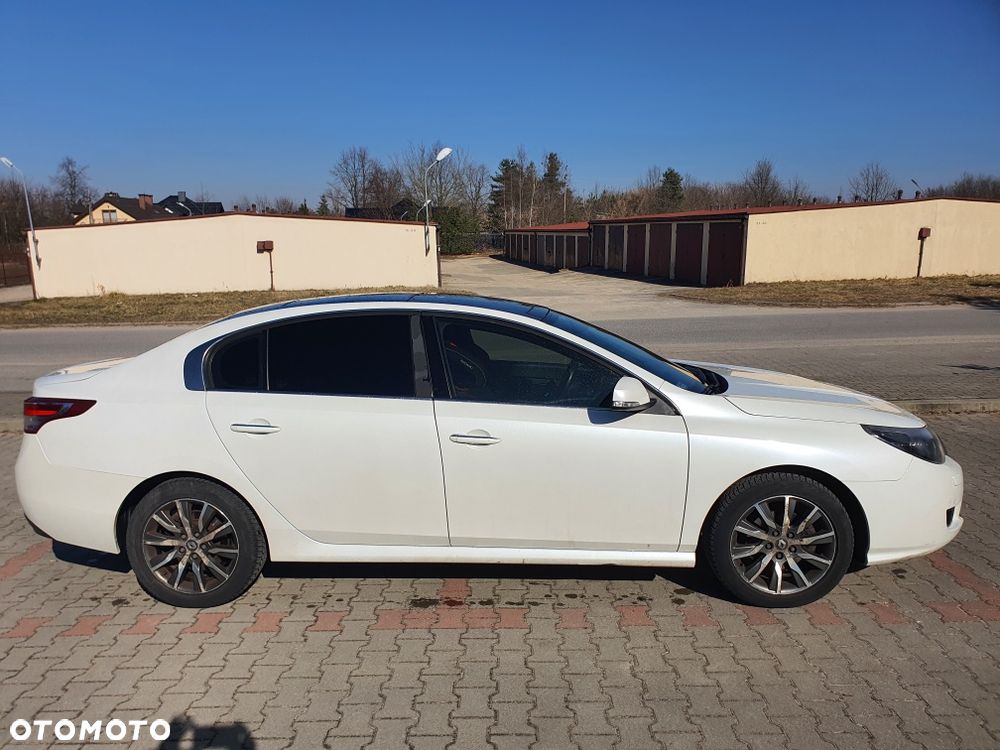 Renault Latitude - 2
