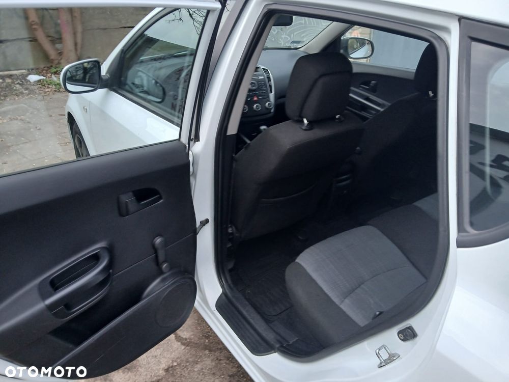Kia Ceed 1.4 Comfort - 18