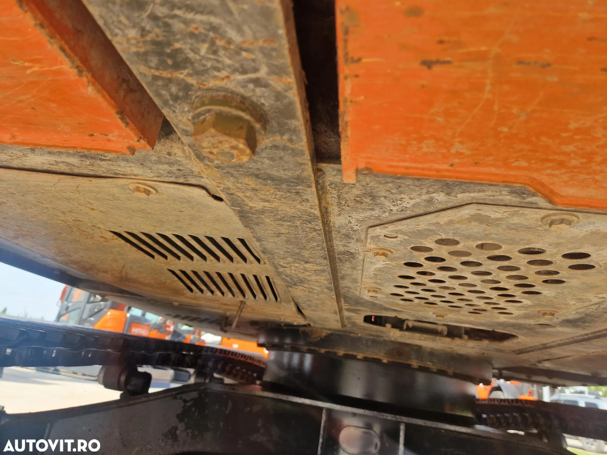 Hitachi ZX130-6, 2020, 2.745h, cupa NOUA, consum 8,6l/h, Ad sapare 6m, Aer cond, camera spate, camere laterale, Inst picon, CA NOU, posibilitate leasing 4 ani, PROMOTIE 73900 EUR+Tva - 38