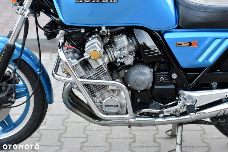 Honda CBX - 31