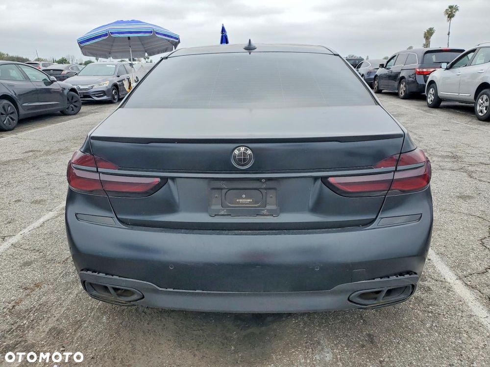 BMW Seria 7 ver-pdk - 5