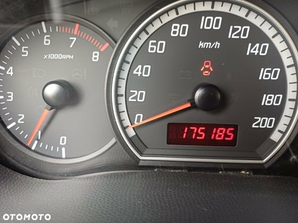 Suzuki Swift 1.3 Comfort - 9