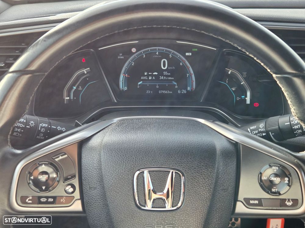 Honda Civic 1.0 i-VTEC Executive - 22