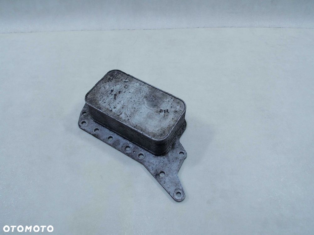 RENAULT MEGANE III SCENIC NISSAN 08- 1.6 DCI CHLODNICZKA CHLODNICA OLEJU 70375890 - 2