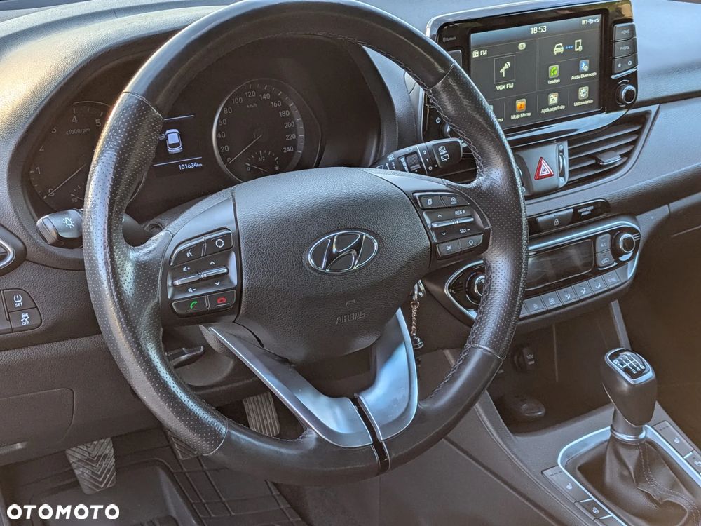 Hyundai i30 1.4 T-GDI Premiere Style - 20