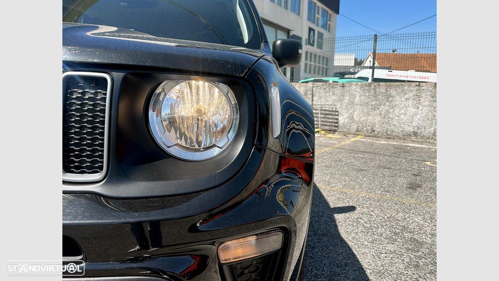 Jeep Renegade 1.0 T Limited - 9