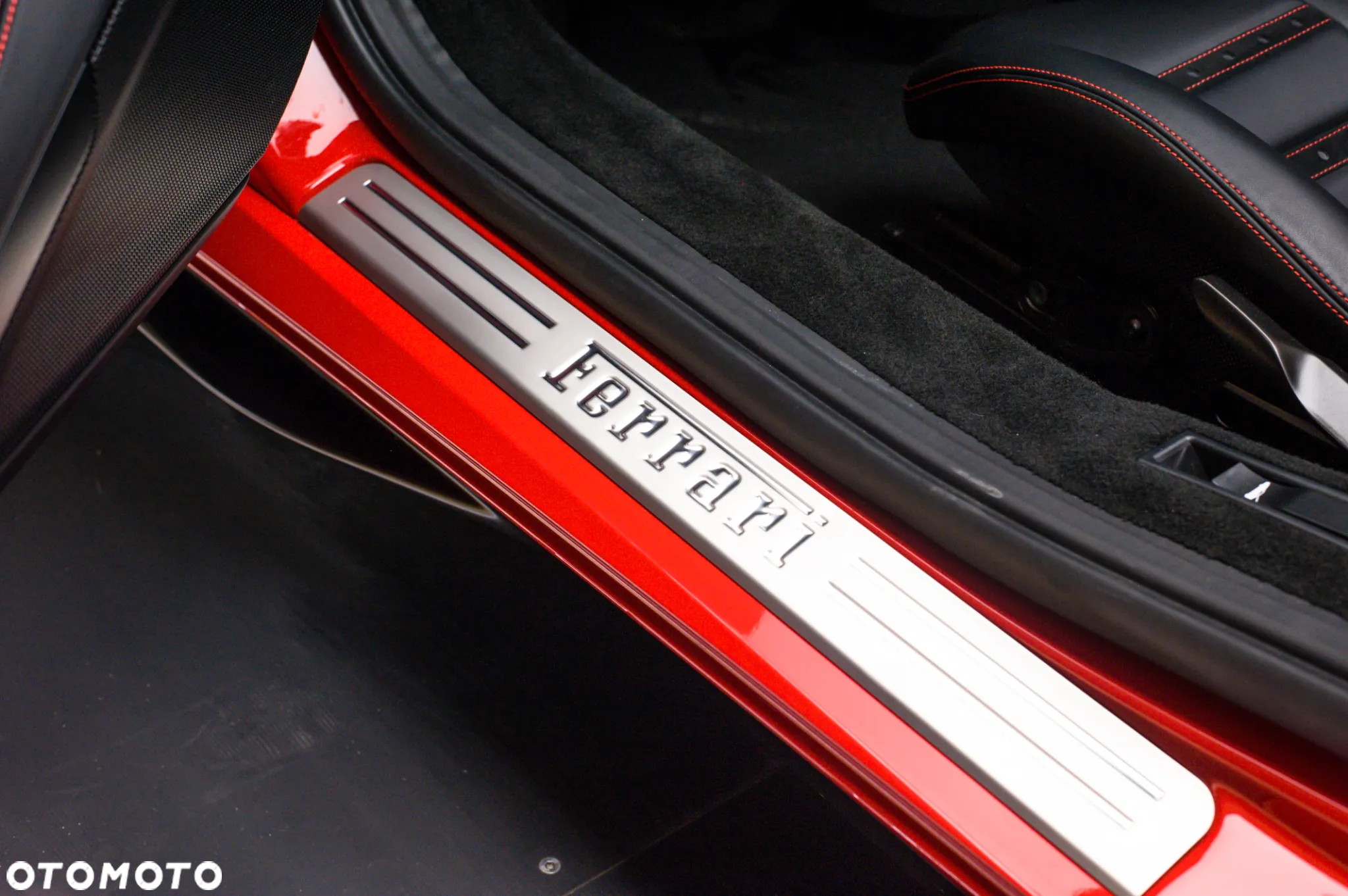 Ferrari F8 Spider - 16