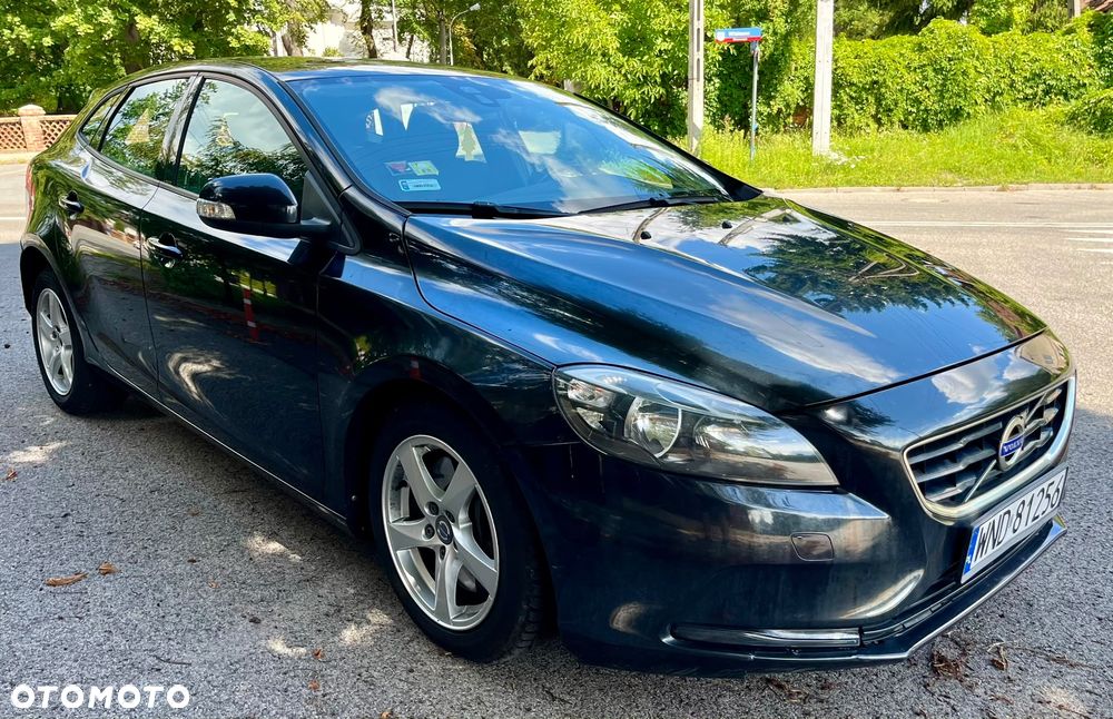 Volvo V40 D3 Base - 4