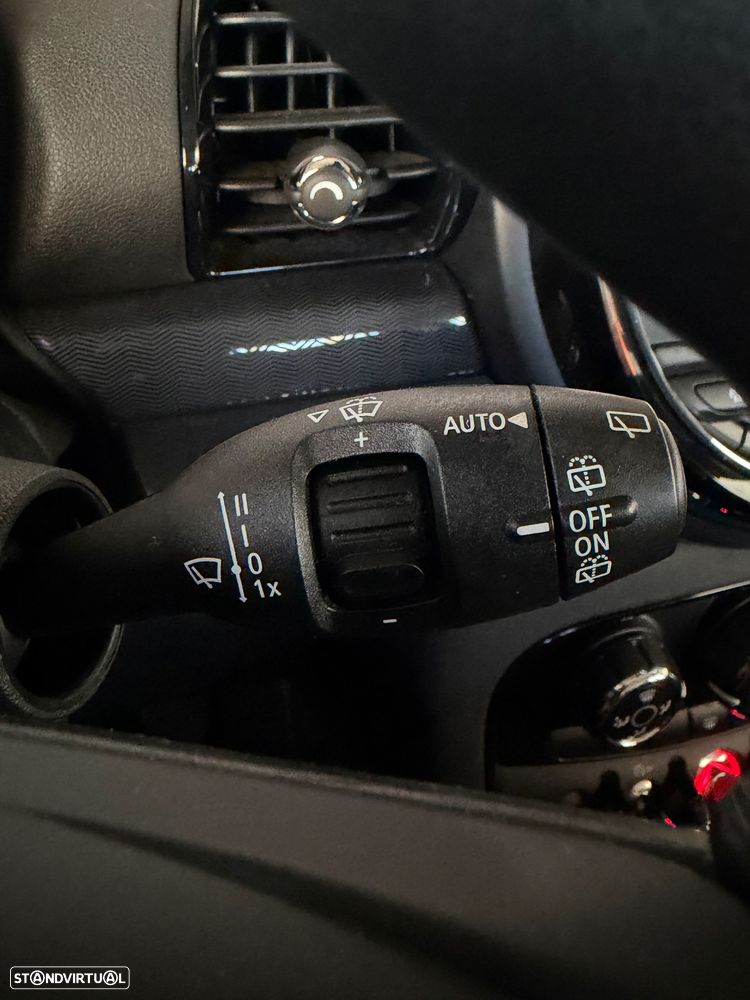 MINI Clubman Cooper Essential - 20