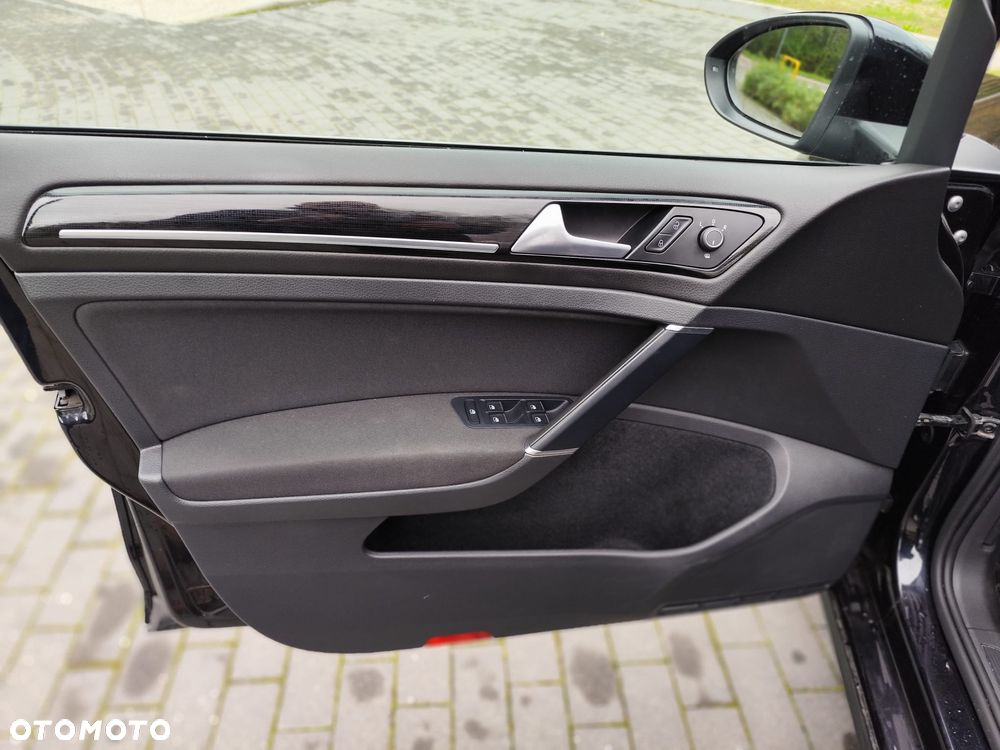 Volkswagen Golf VII 2.0 TDI BMT Highline DSG - 12