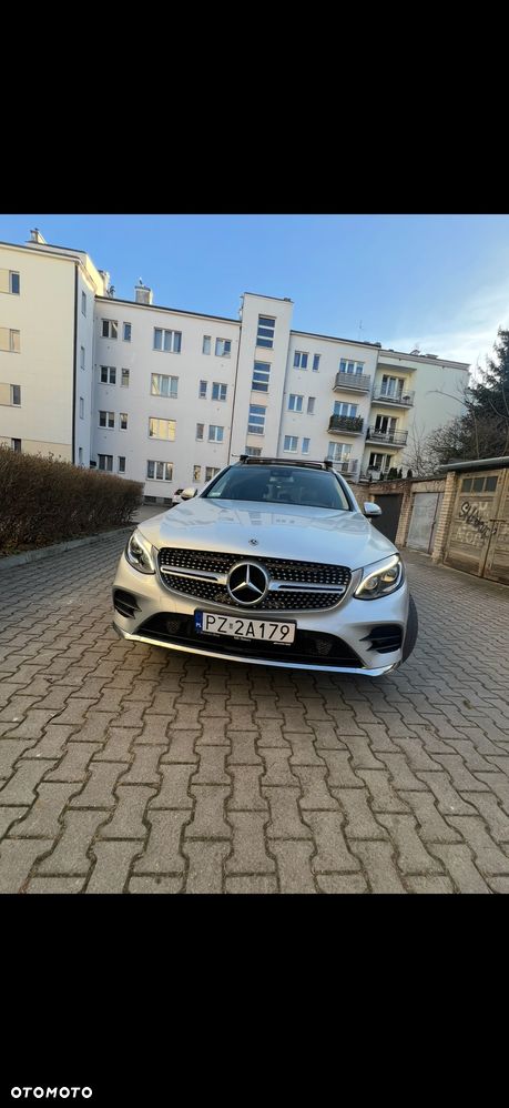 Mercedes-Benz GLC - 1