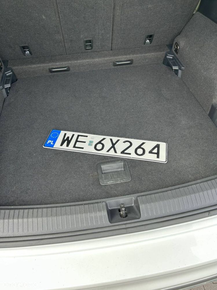 Volkswagen Tiguan Allspace - 38