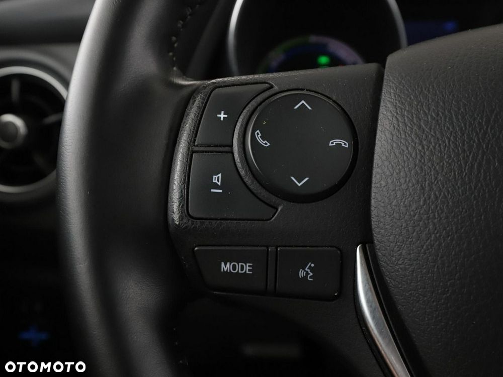 Toyota Auris Hybrid 135 Active - 32