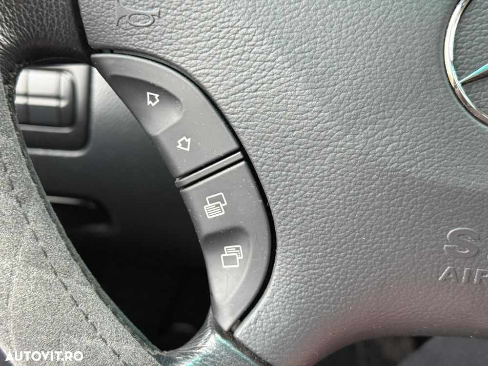 Mercedes-Benz Viano - 24