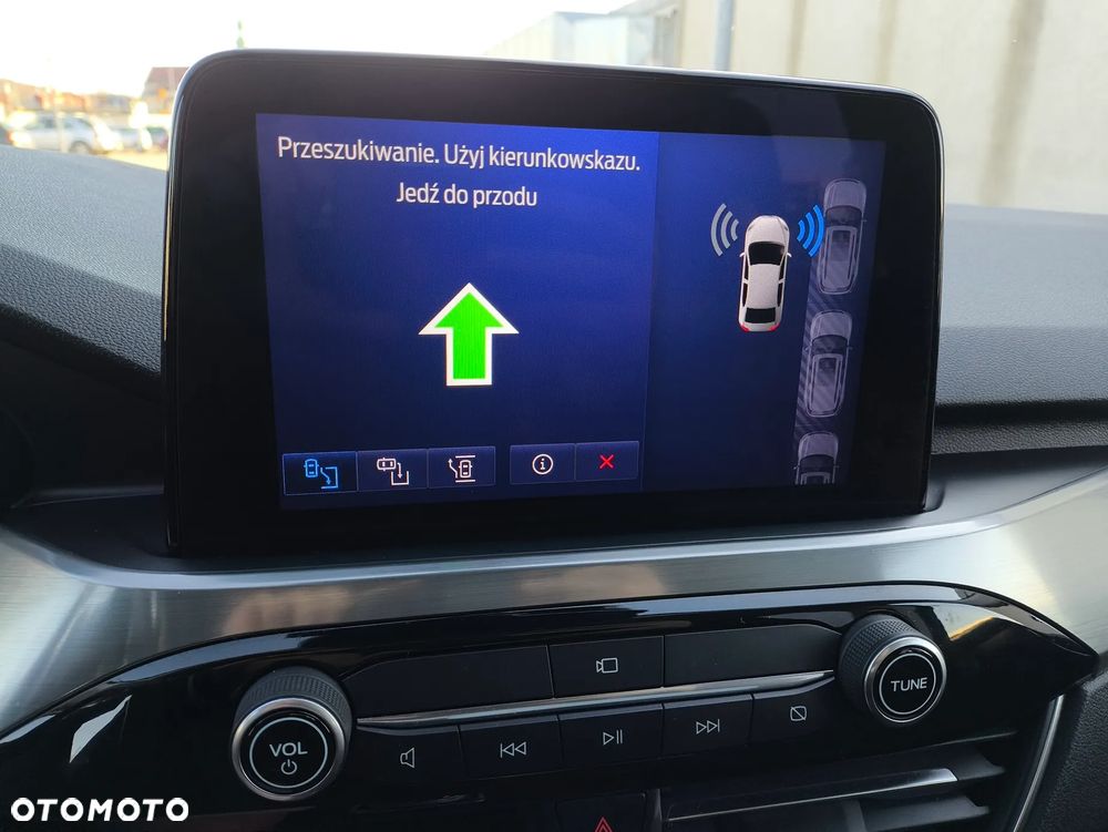 Ford Kuga 2.0 EcoBlue 4x4 TITANIUM X - 36