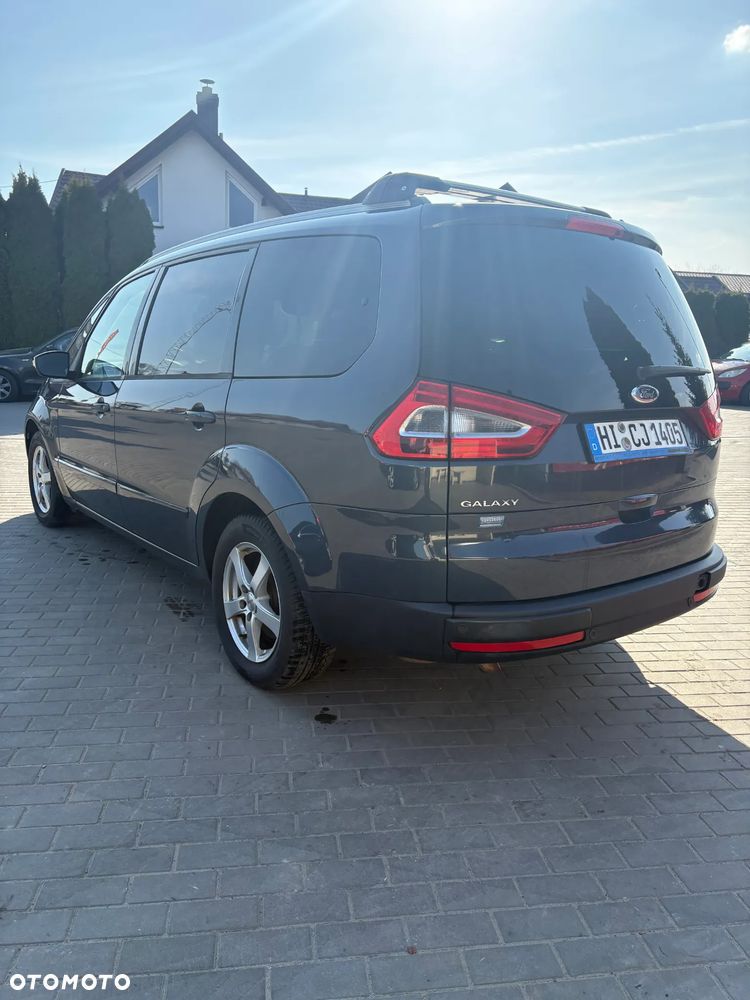 Ford Galaxy 2.0 TDCi Titanium - 4