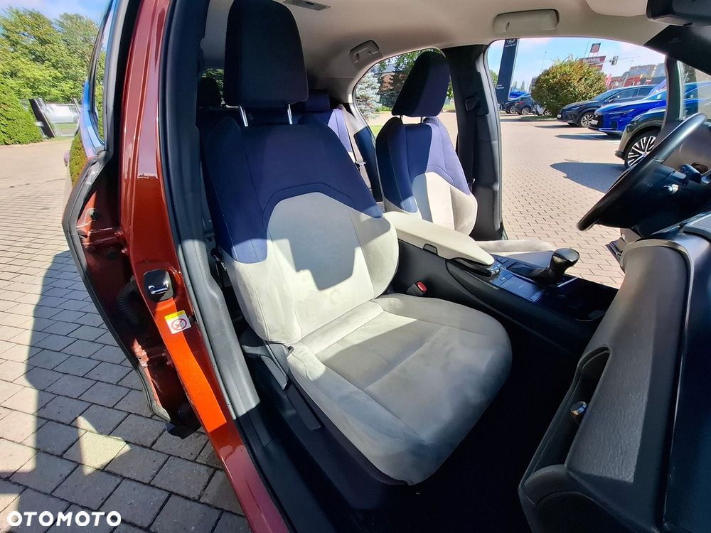 Lexus UX 200 Optimum 2WD - 20