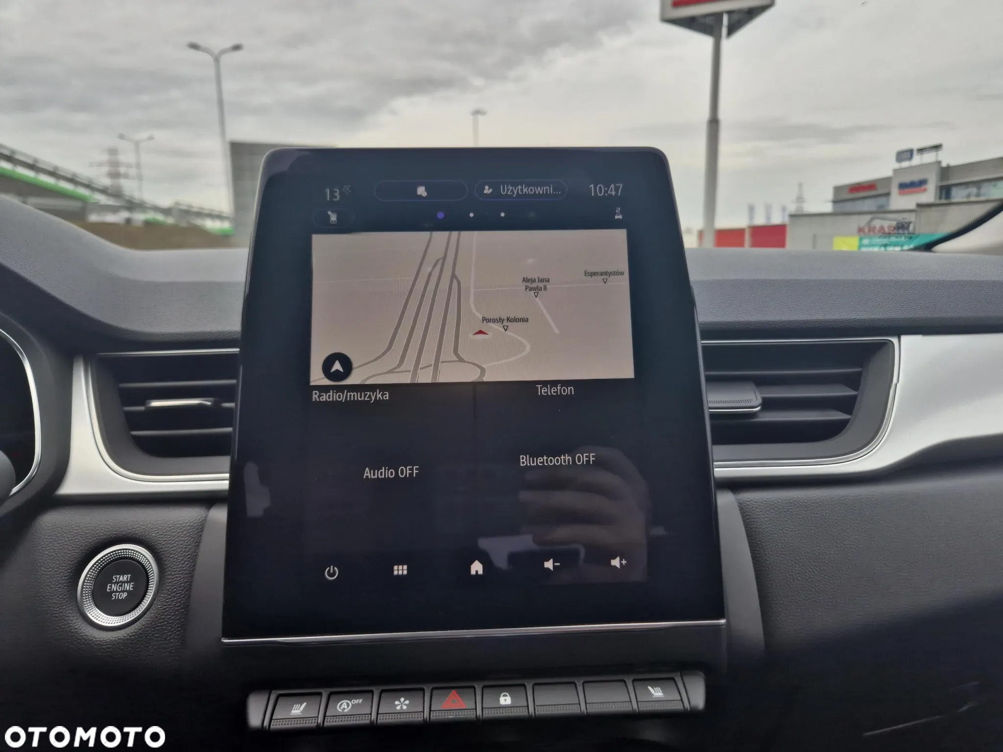 Renault Captur - 23