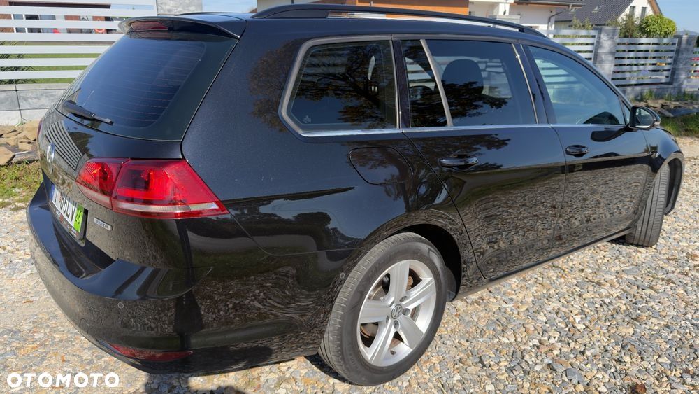 Volkswagen Golf - 18