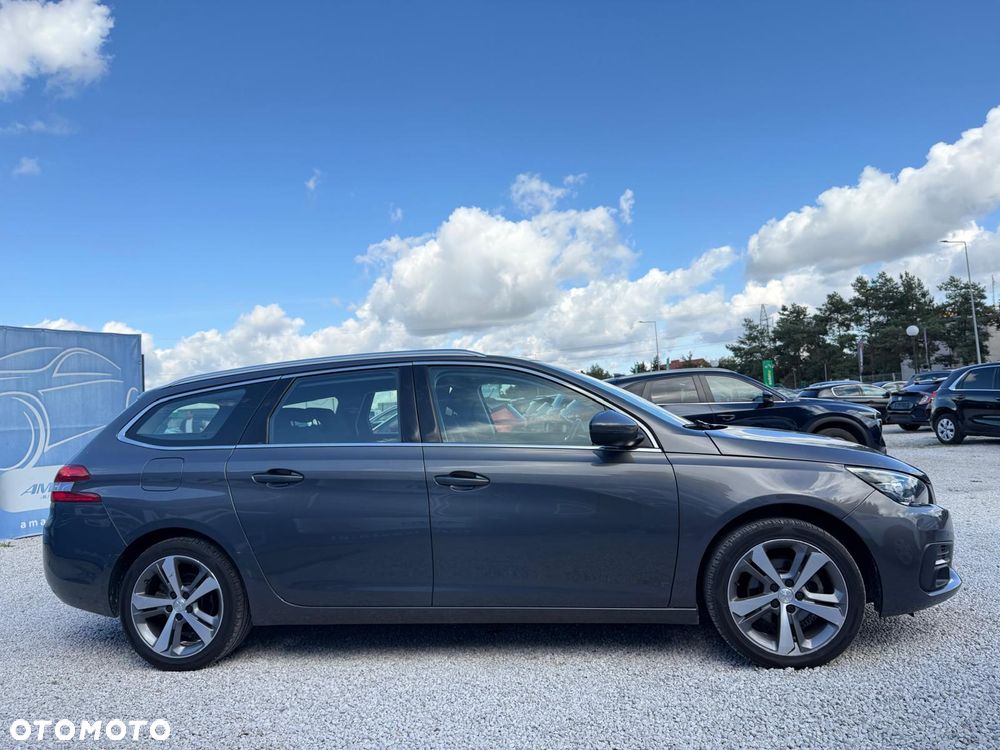 Peugeot 308 1.5 BlueHDi Allure S&S - 5