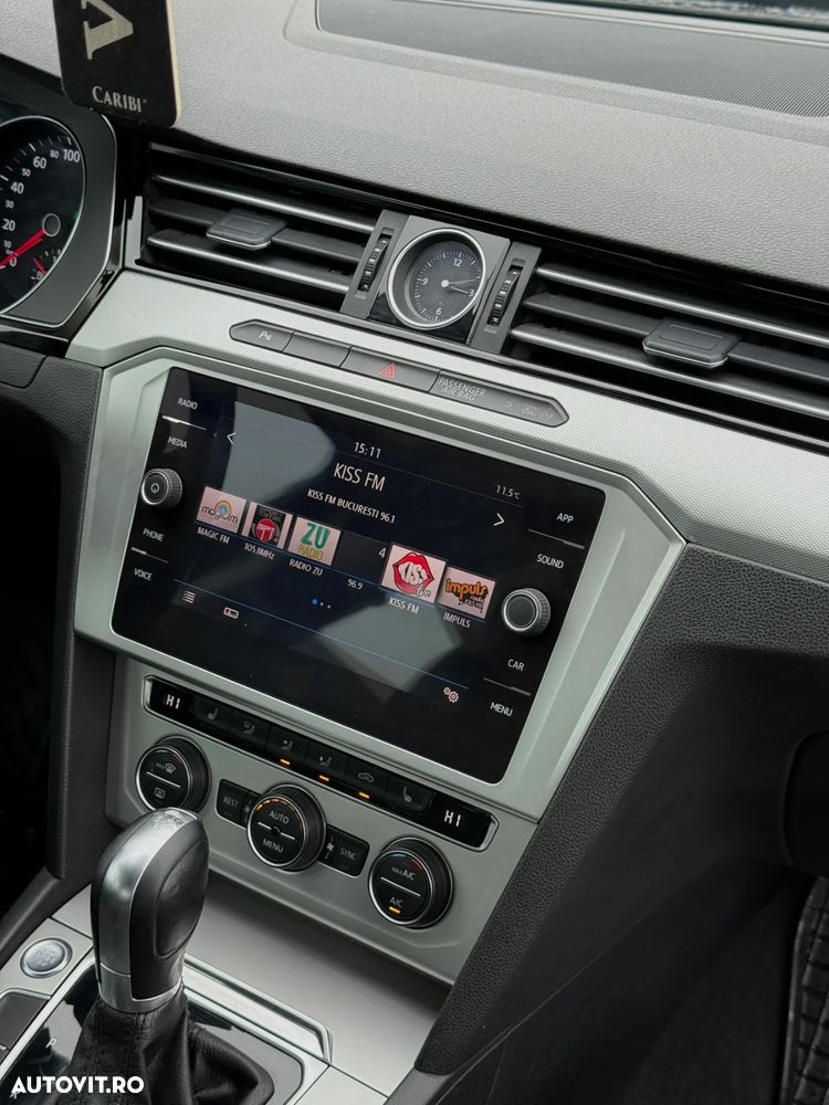 Volkswagen Passat 2.0 TDI DSG Comfortline - 13