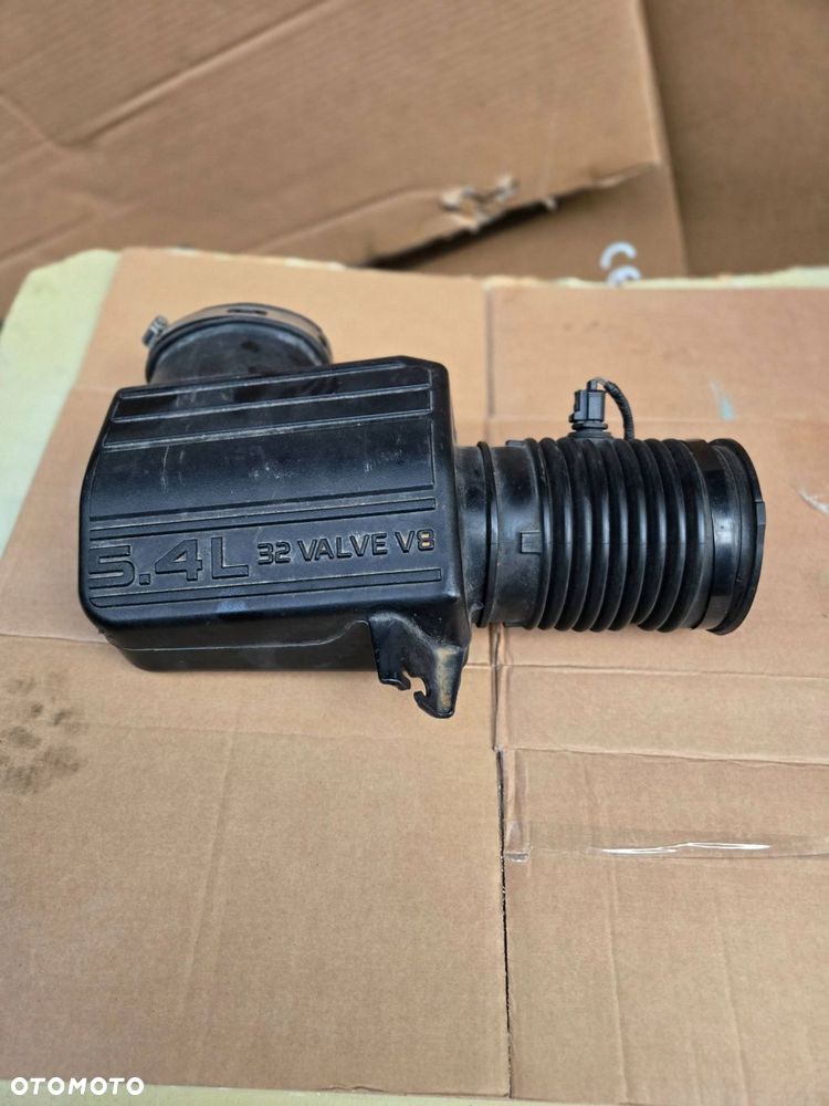 rezonator lincoln navigator 5.4 yl7u-9f805-aa - 1