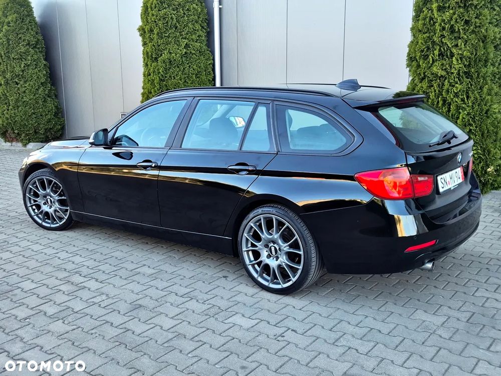 BMW Seria 3 318d DPF Edition Sport - 3