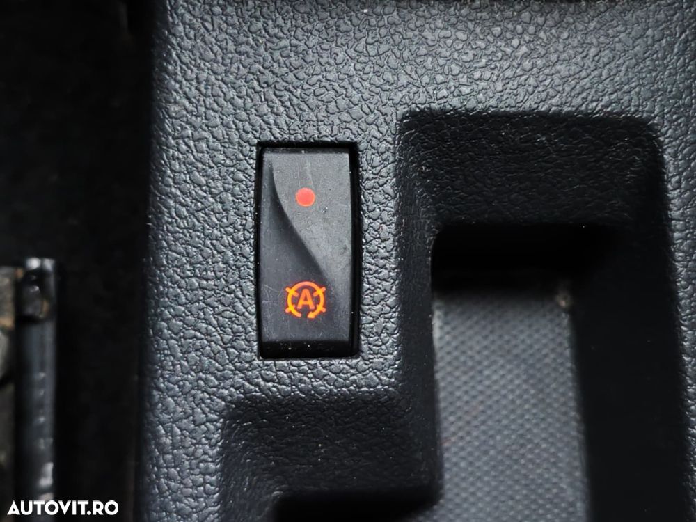 Dacia Dokker 1.5 Blue dCi Ambiance - 24