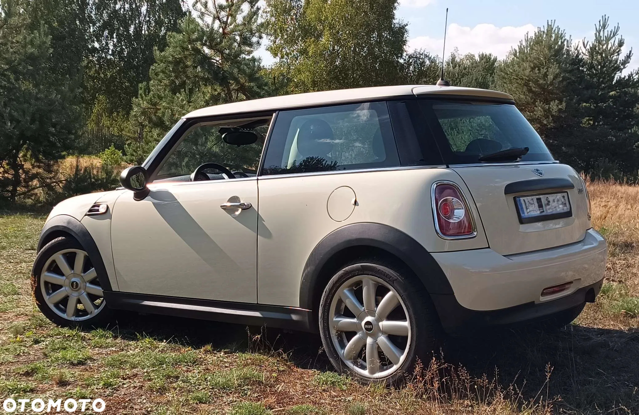 MINI ONE - 4