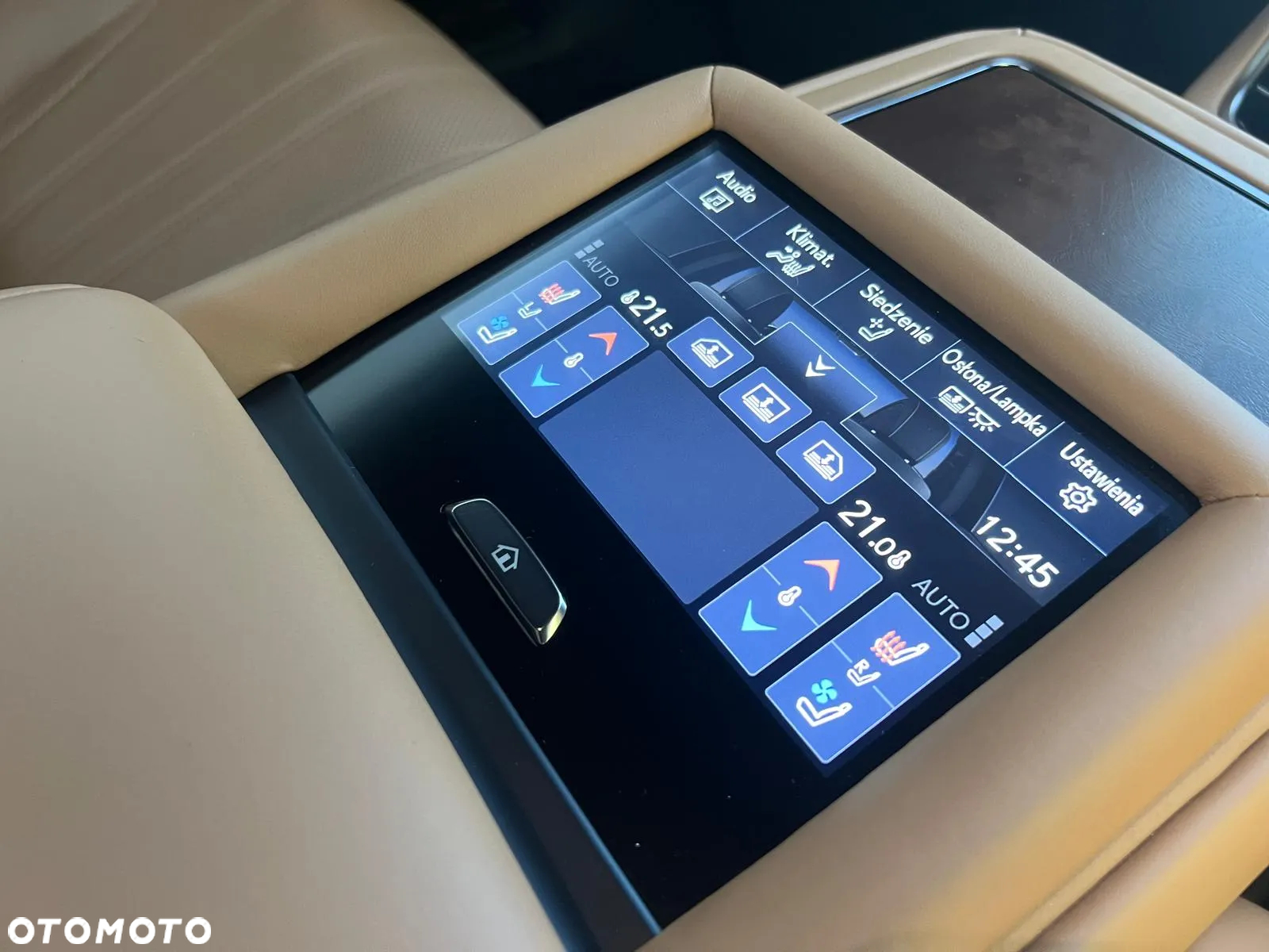 Lexus LS 500h Prestige AWD - 38