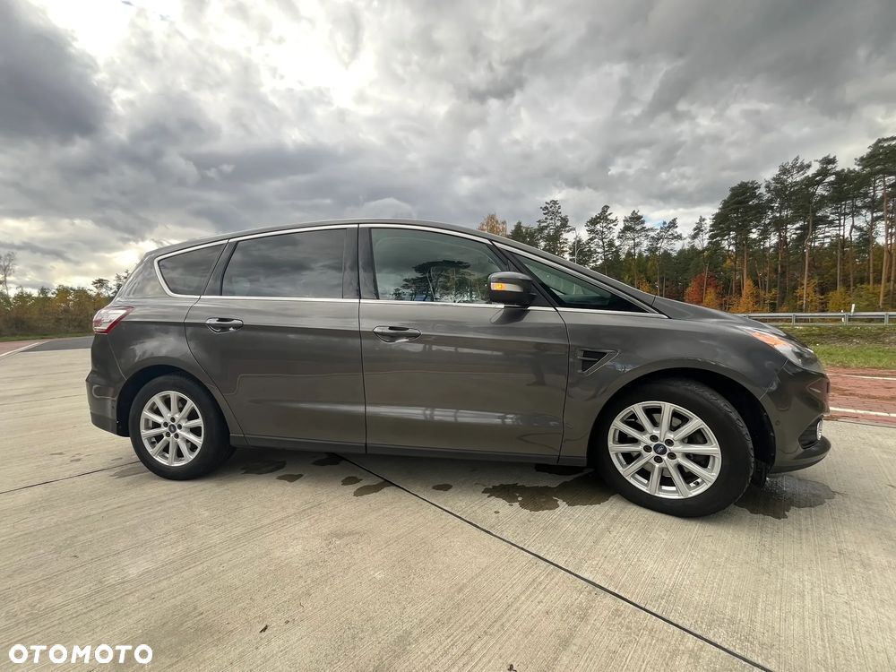 Ford S-Max 2.0 TDCi Titanium PowerShift - 28