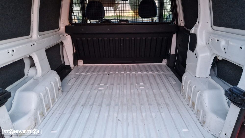 Peugeot Partner - 16